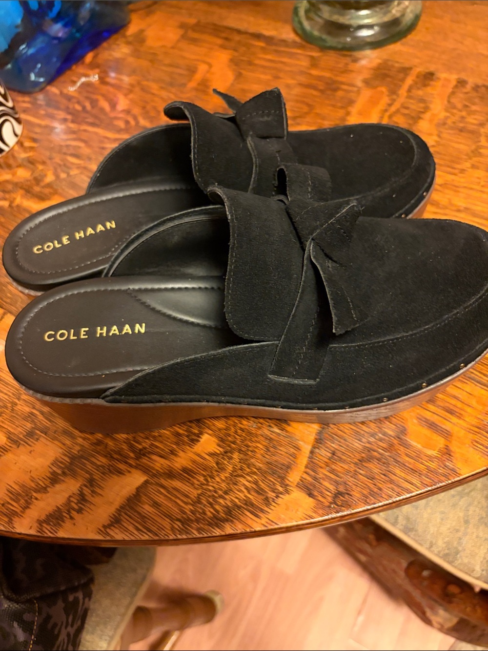 Cole Haan Black Suede Slip-On Loafers with Bow woman’s